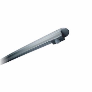 Wardrobe light with PIR sensor